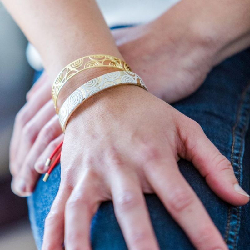 brazalete-espiral-oro (1)